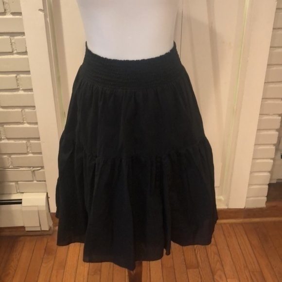 Old Navy black prairie skirt fully lined - Picture 4 of 5